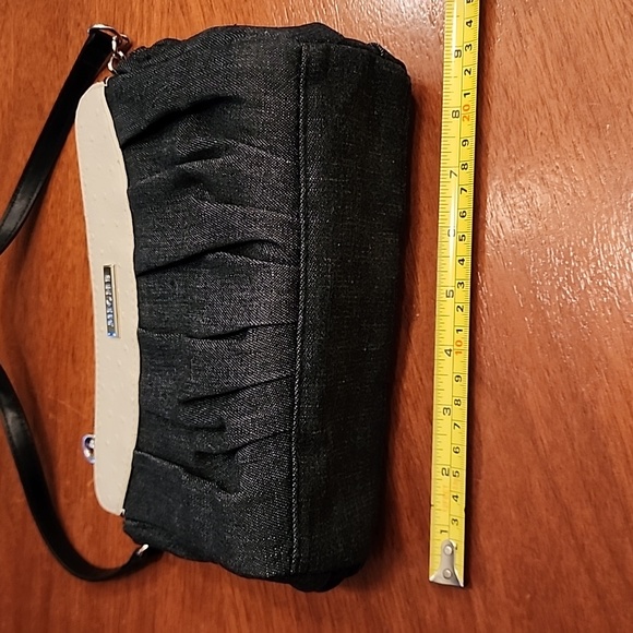 Miche purse shell w jean and faux ostrich trim! LIKE NEW! - Picture 3 of 9